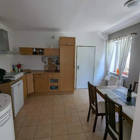 House * Lampertice